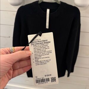 lululemon athletica merino wool-blend rib crewneck black sweater